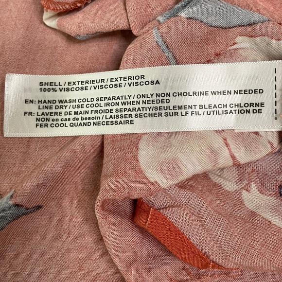 Band of Gypsies - Off Shoulder Floral Maxi Dress - Red - Size Large - Picture 7 of 7